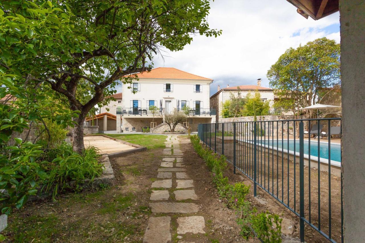 רויומס Clos Olivier De Serres מראה חיצוני תמונה